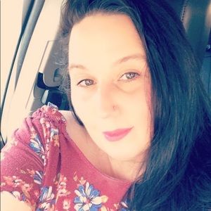 Meet your Posher, Shawna